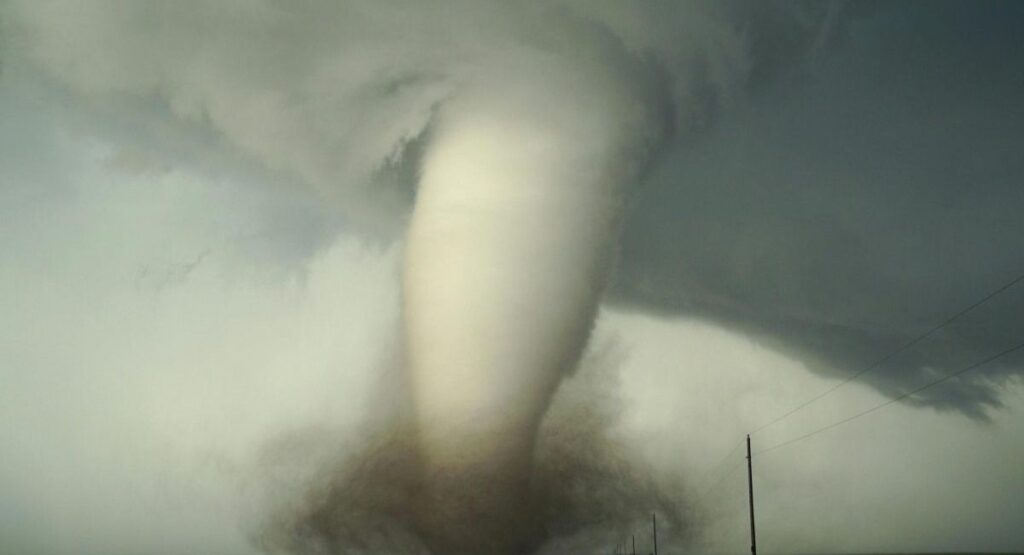 Overview of the 2013 El Reno Tornado