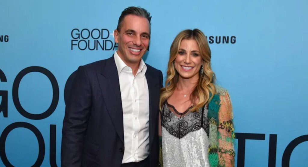 What Does Lana Gomez Do for a Living?