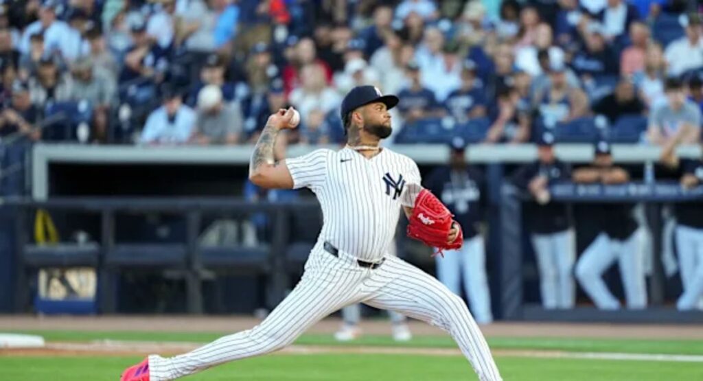 How to Watch Yankees vs Rays (Live Stream & TV Channel)