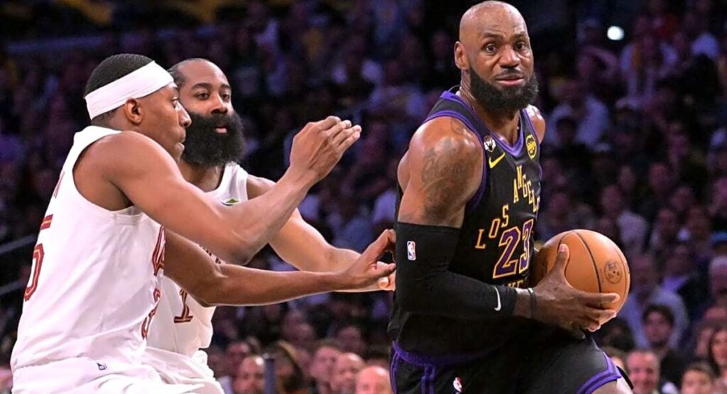 LeBron James Historic Night vs Cavaliers