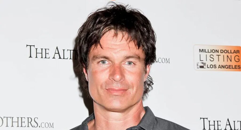 Patrick Muldoon Early Life and Education