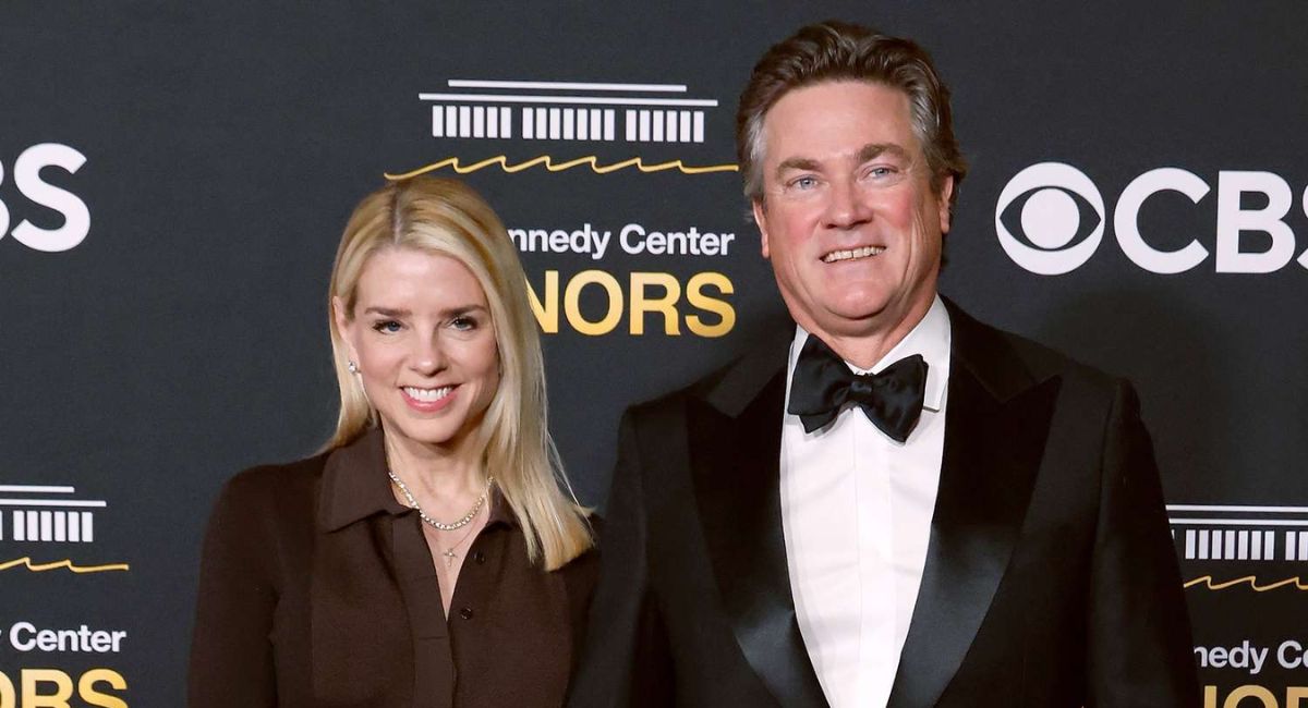 Pam Bondi Husband