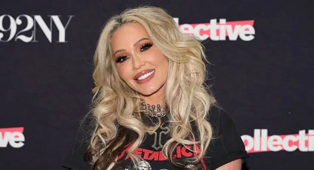 Public Reaction & Social Media Presence of Bunnie Xo